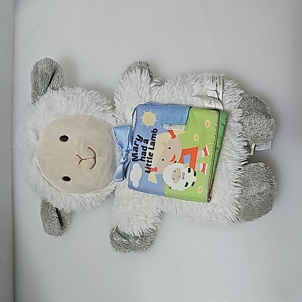 Mary had a little lamb story time puppet